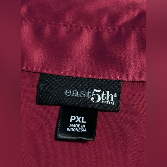 East 5th Women Blouse Large red Pleats Long Sleeve Button Down Collared EUC - Picture 8 of 10